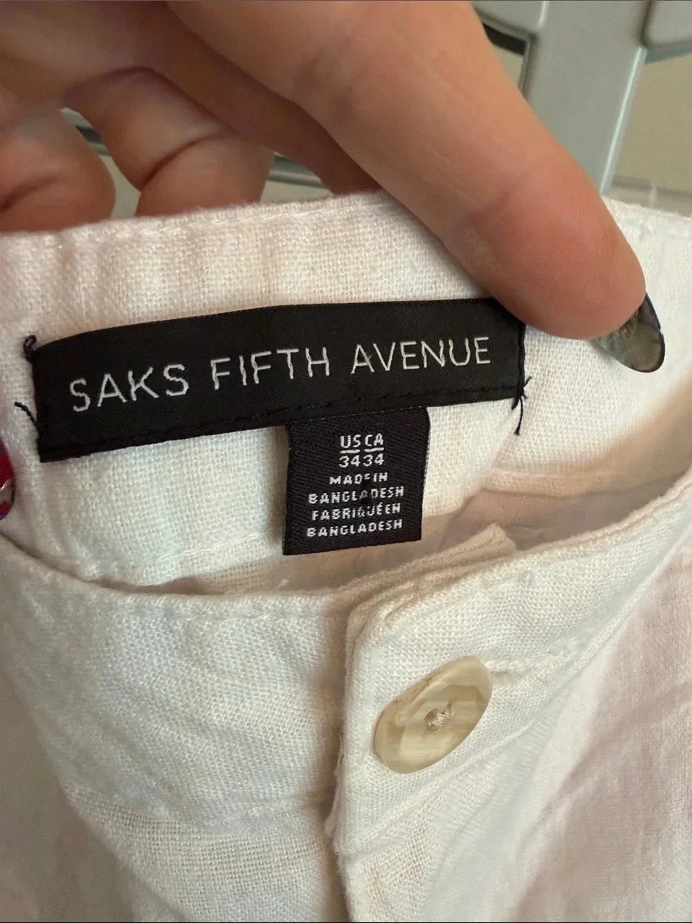 Saks Fifth Avenue Men’s White Flat-Front Linen Shorts